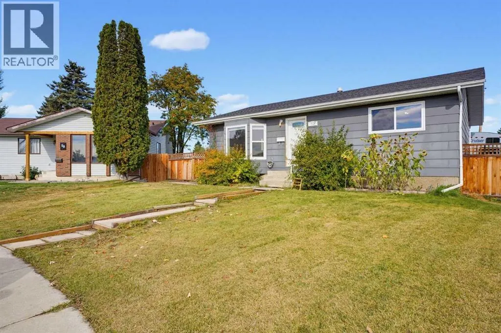 63 Dundee Crescent