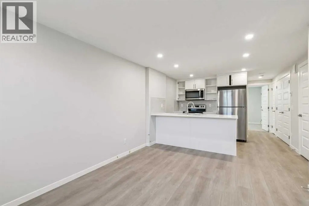 1112, 135 Mahogany Parade SE