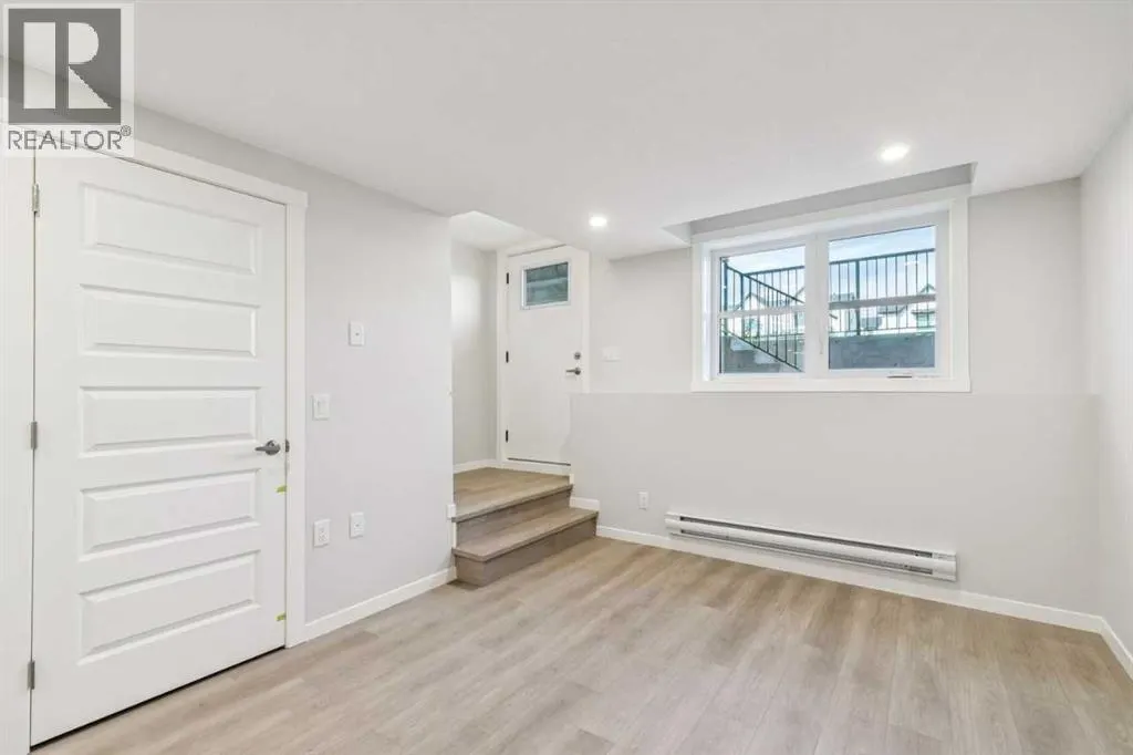 1112, 135 Mahogany Parade SE
