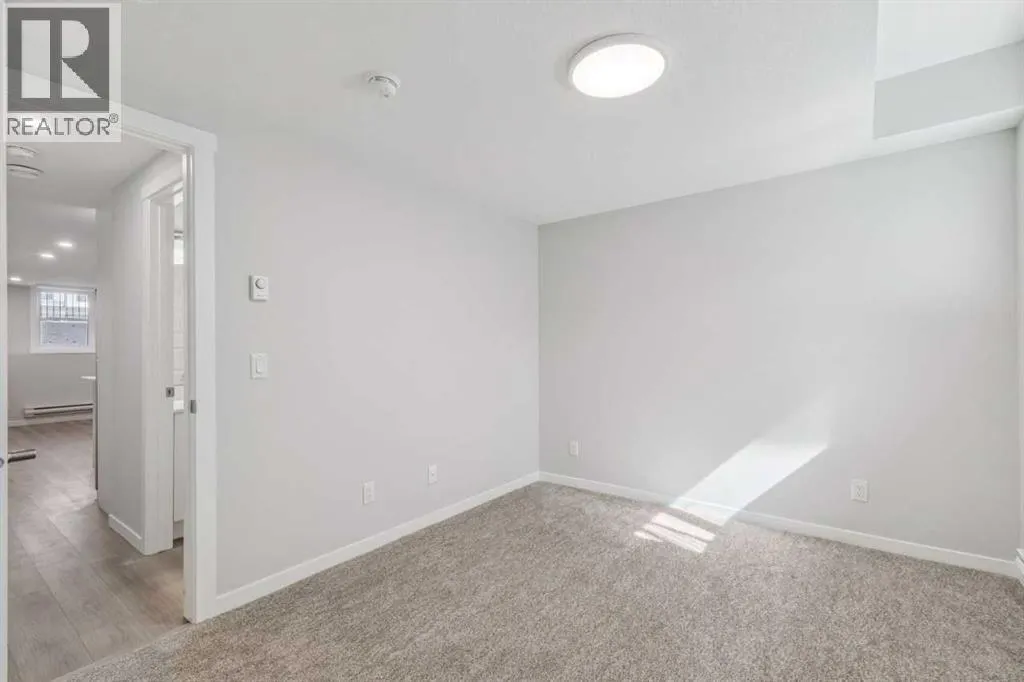 1112, 135 Mahogany Parade SE