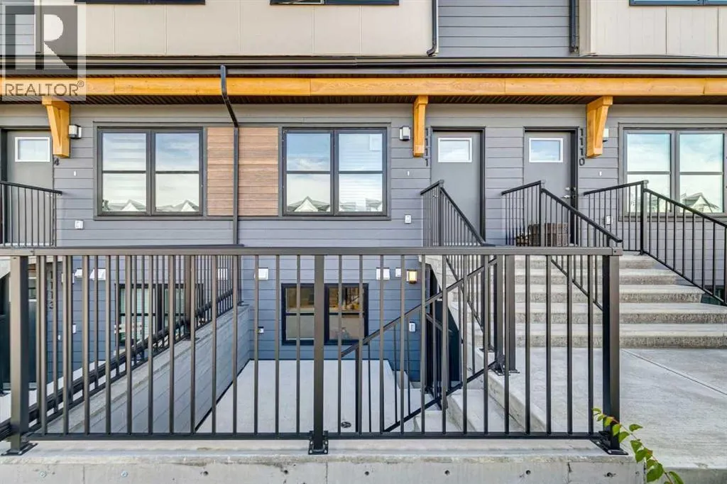1112, 135 Mahogany Parade SE