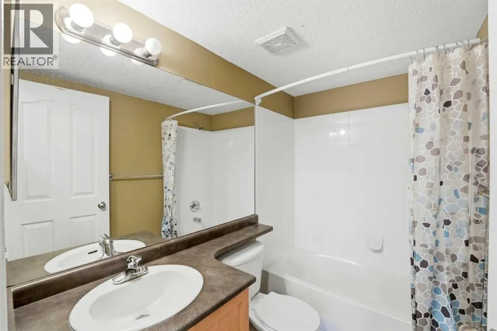 2208, 2518 Fish Creek Boulevard SW