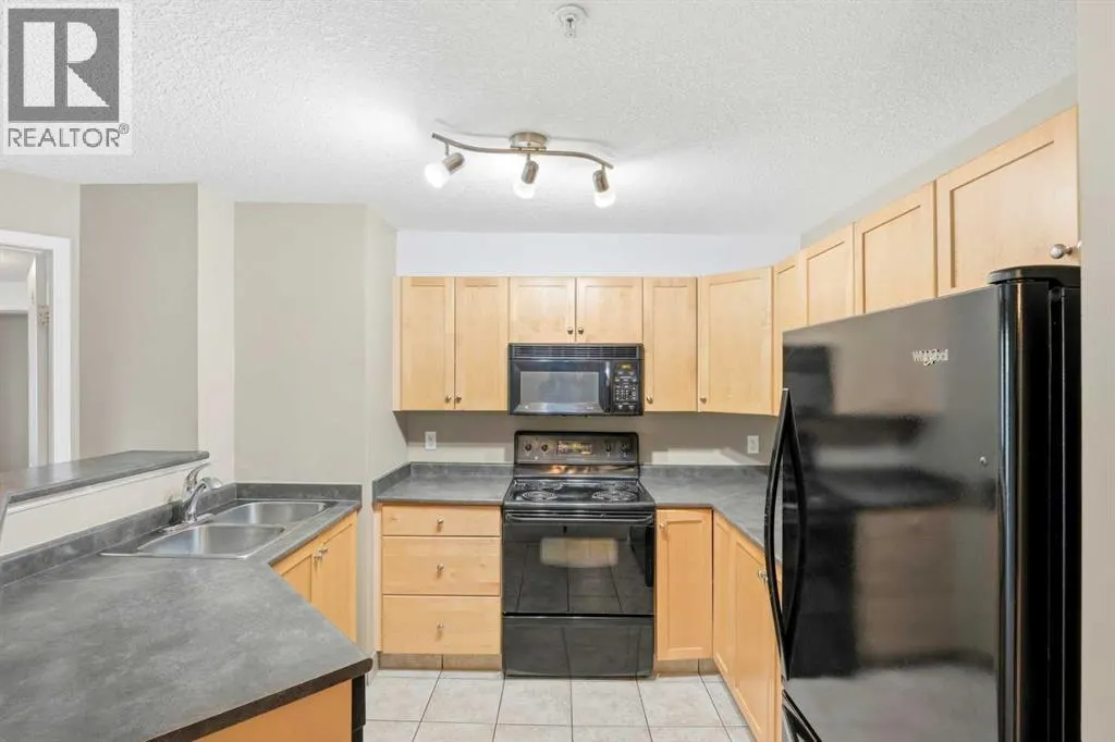 2208, 2518 Fish Creek Boulevard SW