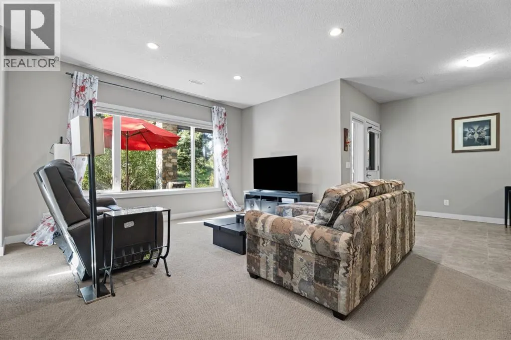 53 Crystal Green Drive
