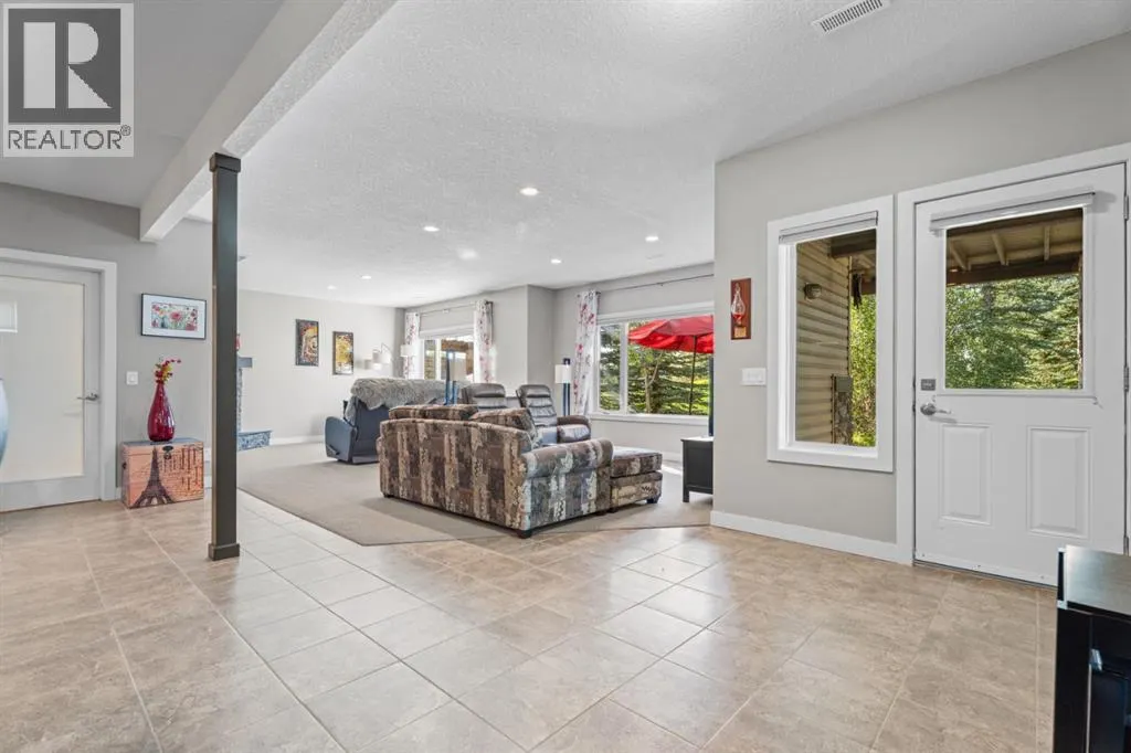 53 Crystal Green Drive