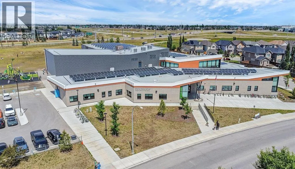 15 Cranfield Manor SE