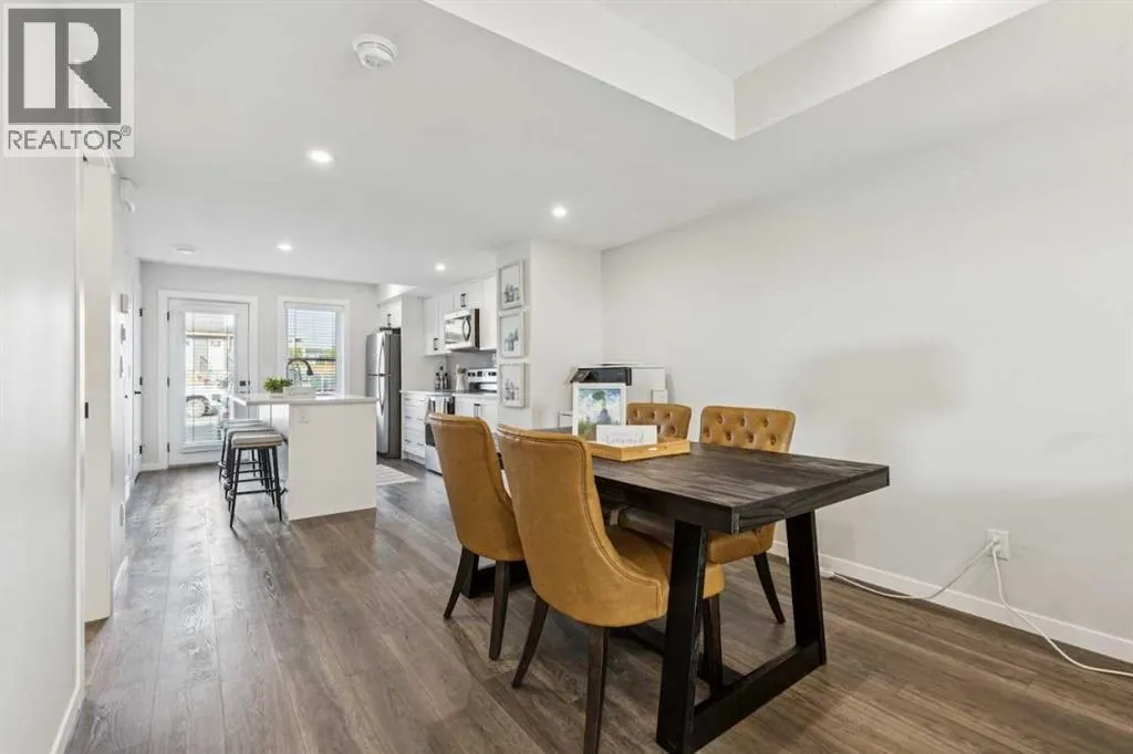 1203, 135 Mahogany Parade SE