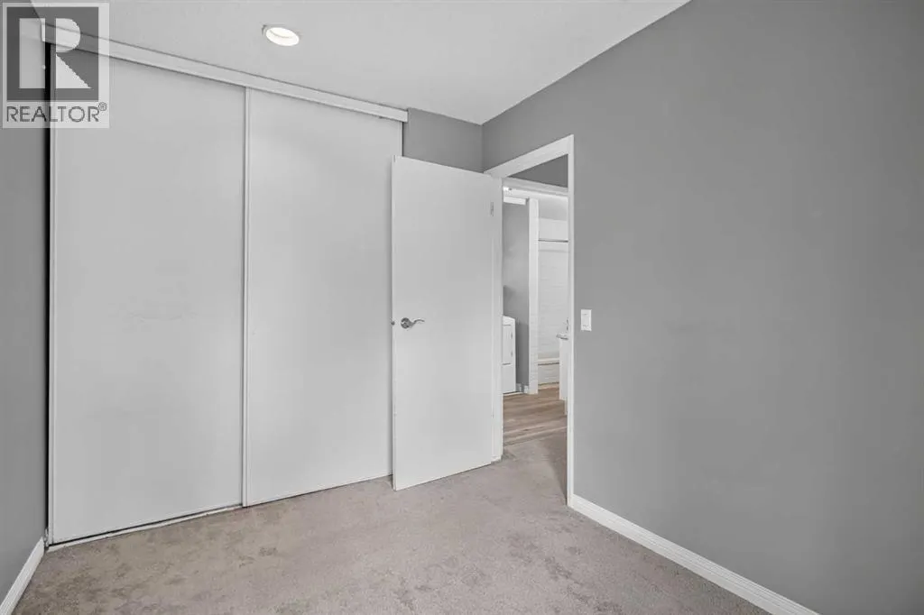 1006, 2520 Palliser Drive SW