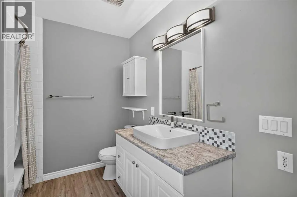 1006, 2520 Palliser Drive SW