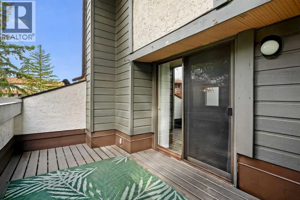 1006, 2520 Palliser Drive SW