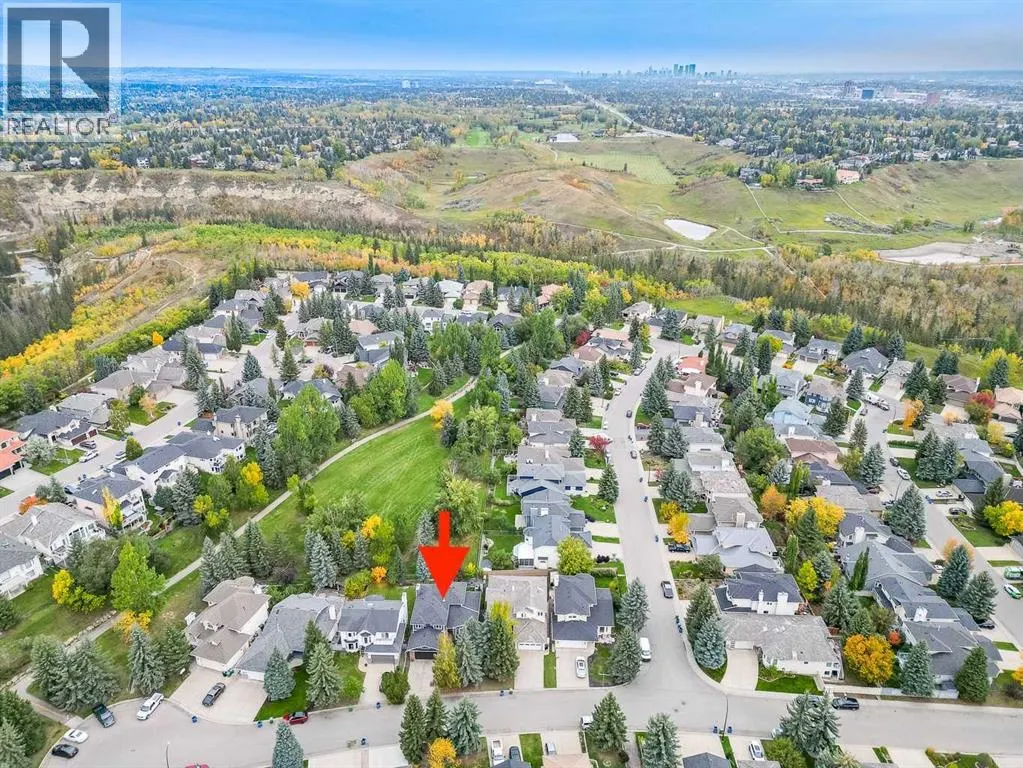 16 Evergreen Gardens SW