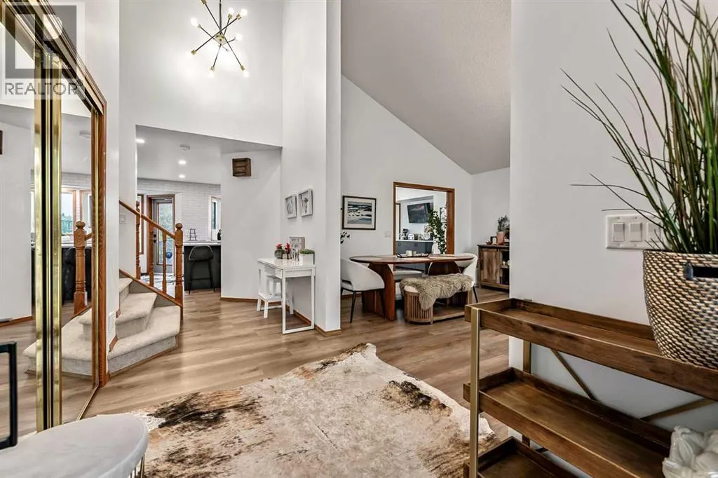16 Evergreen Gardens SW