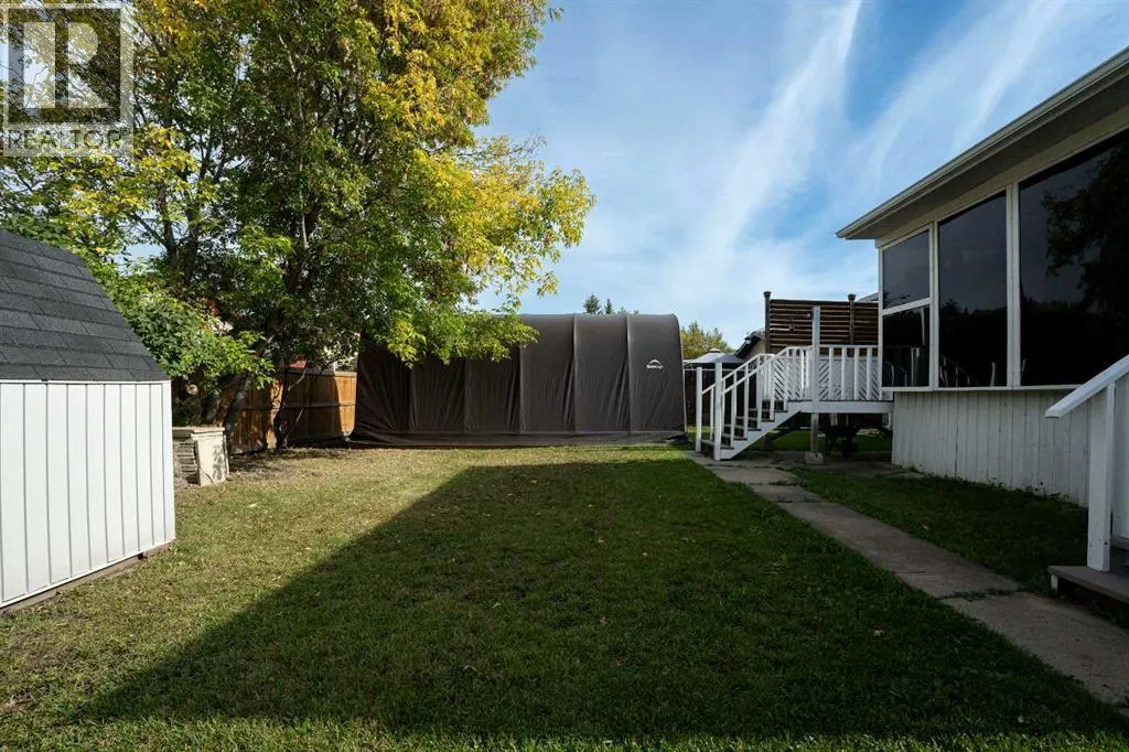 307 Cochrane Crescent