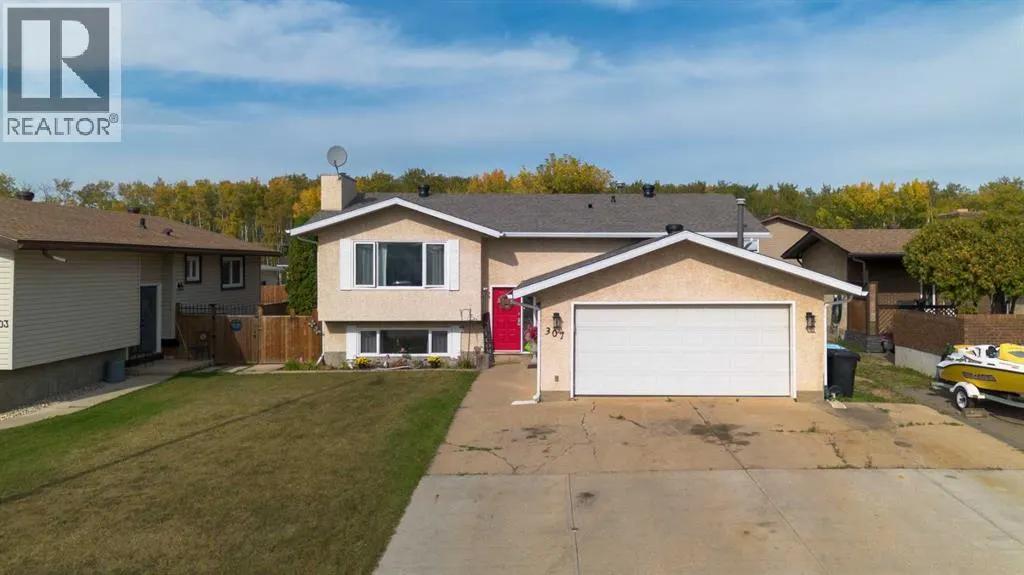 307 Cochrane Crescent