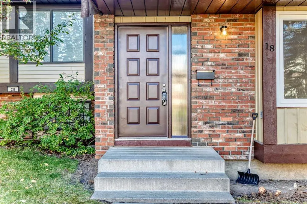 18 Dalhousie Crescent NW