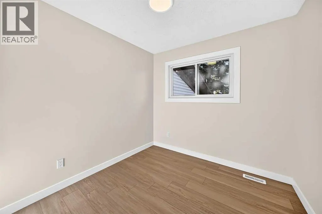 18 Dalhousie Crescent NW