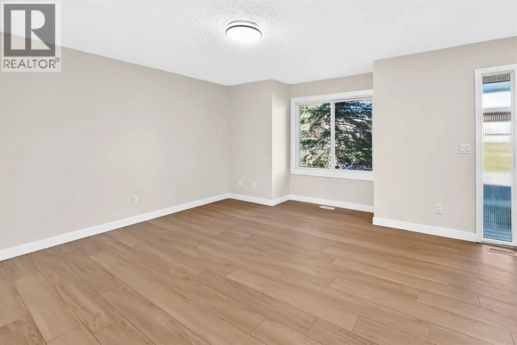 18 Dalhousie Crescent NW