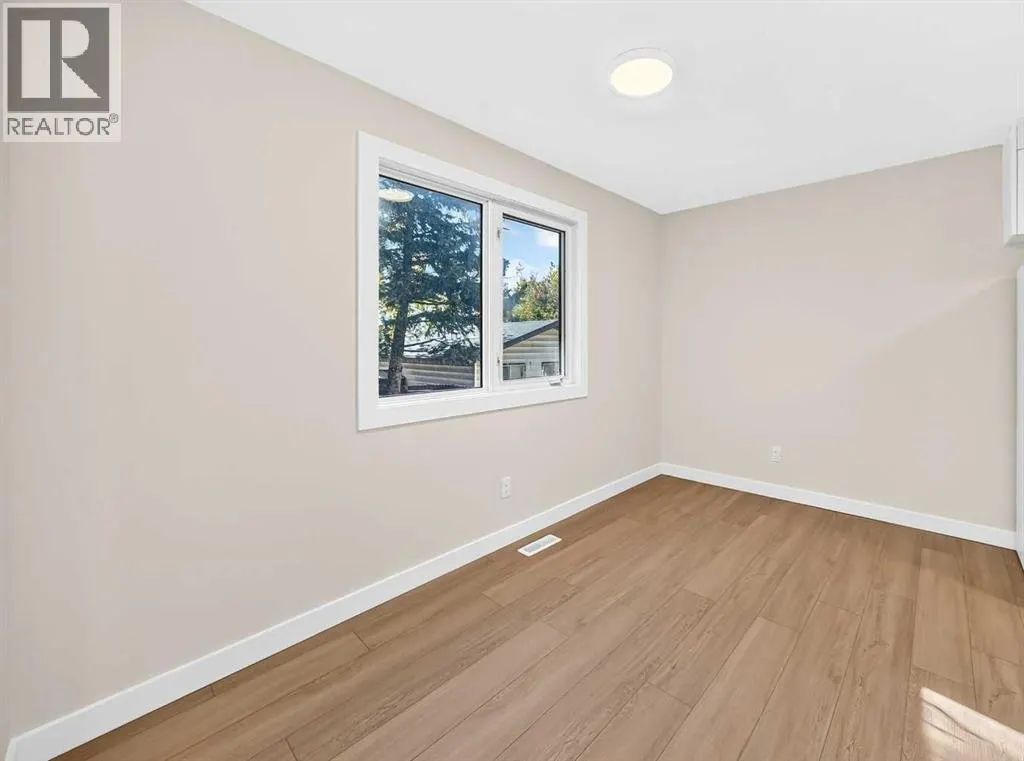 18 Dalhousie Crescent NW