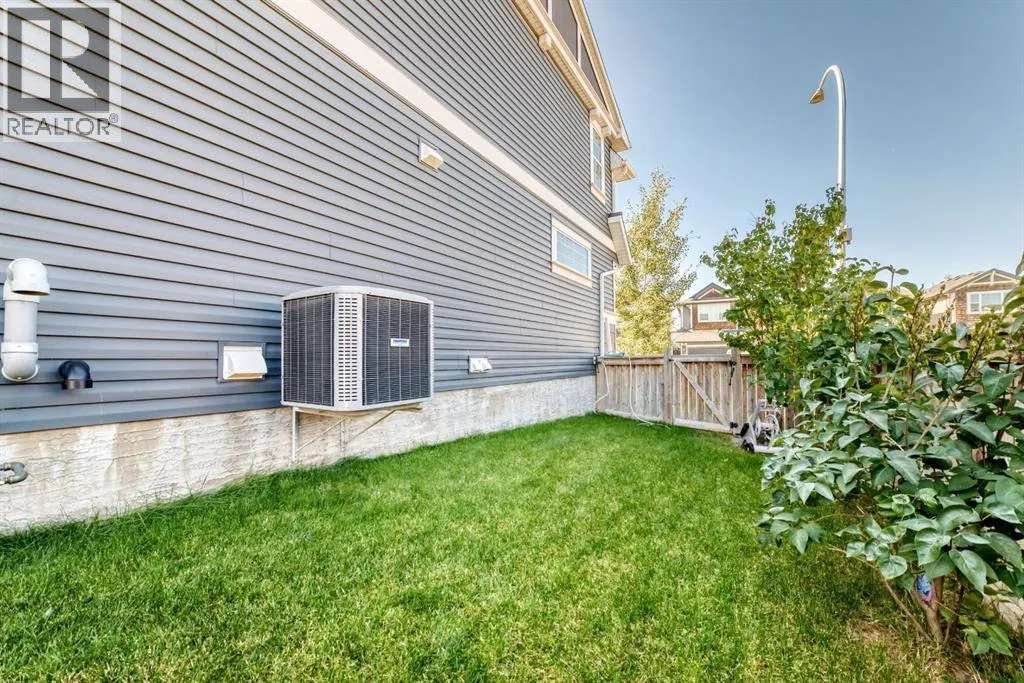 132 Auburn Meadows Boulevard SE