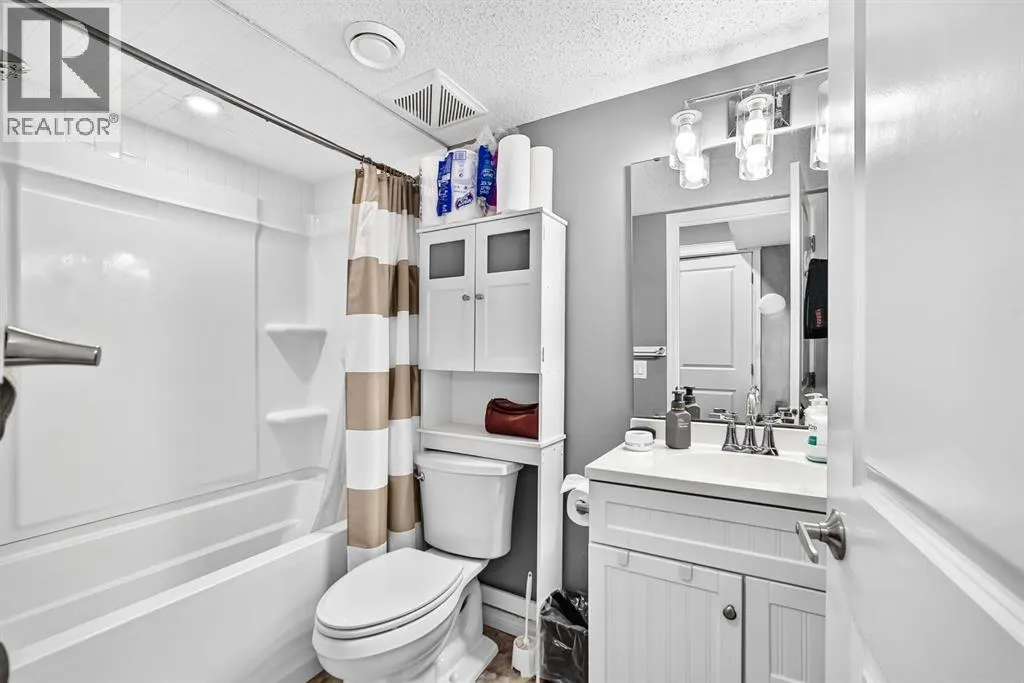 132 Auburn Meadows Boulevard SE