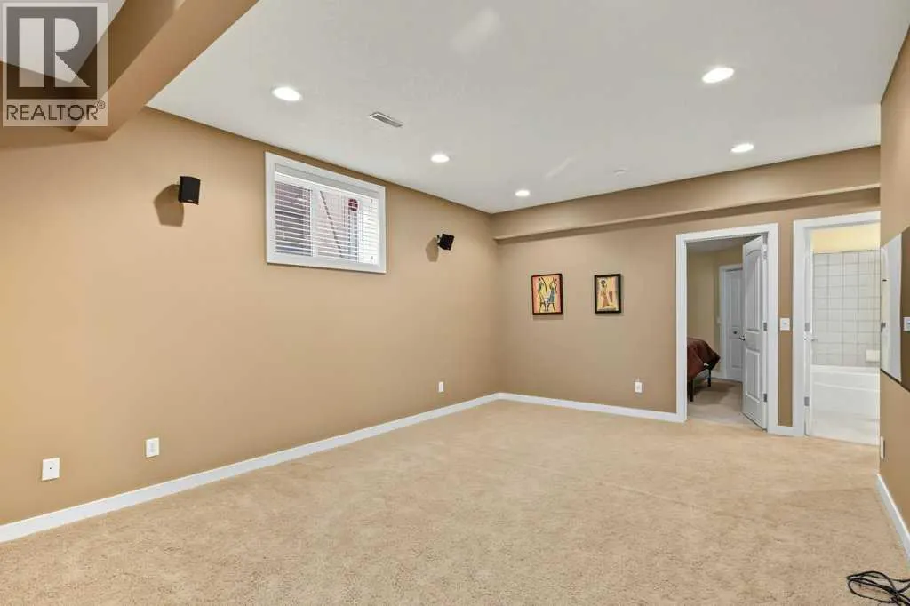 162 Brightonstone Landing SE