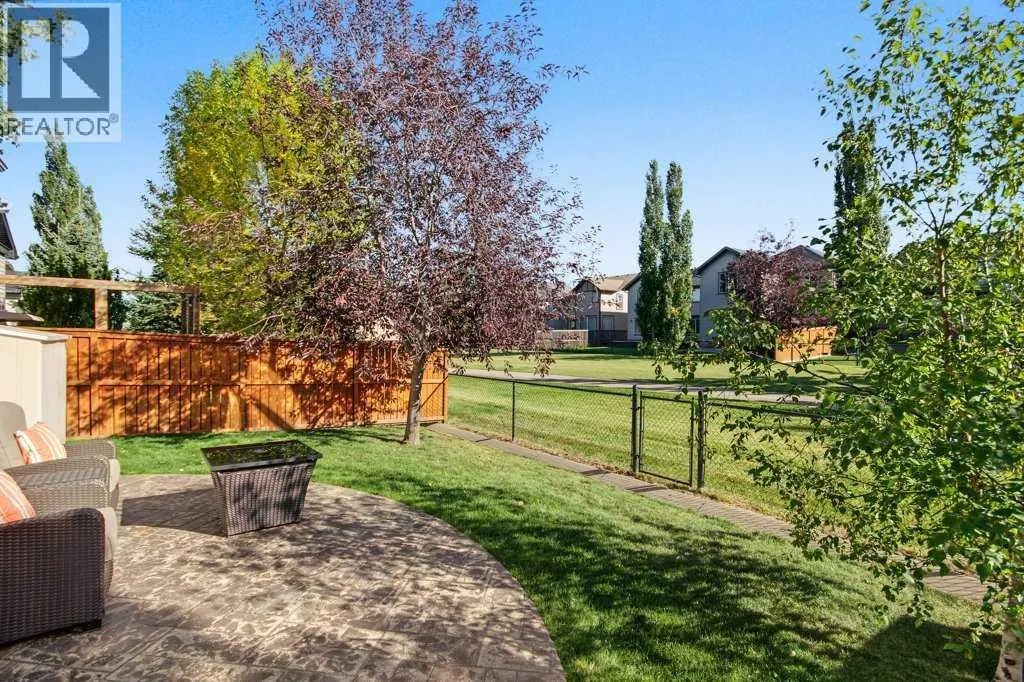 162 Brightonstone Landing SE