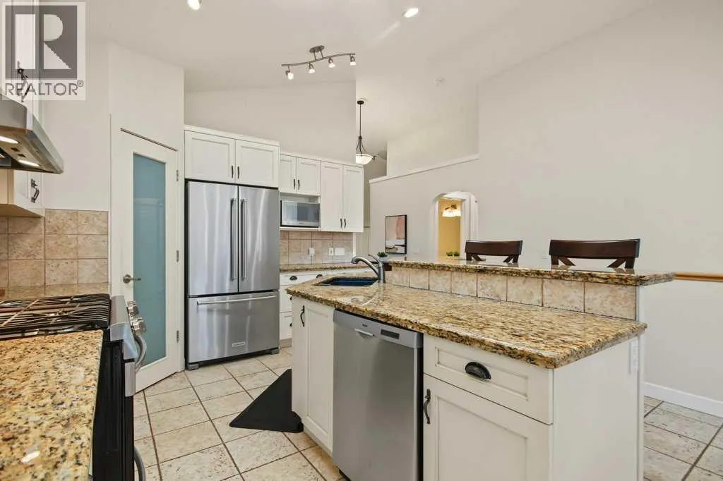 162 Brightonstone Landing SE