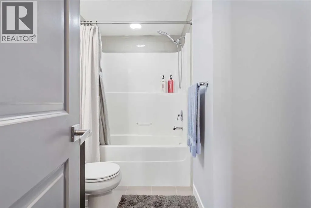 119, 25 Auburn Meadows Avenue SE