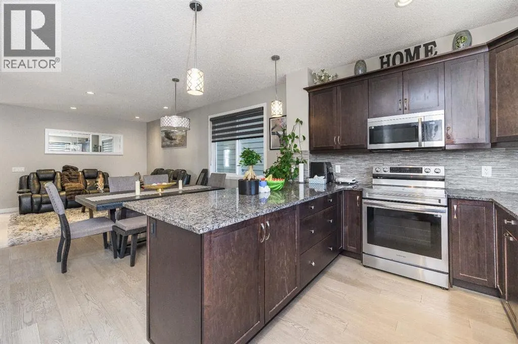 5 Masters Street SE