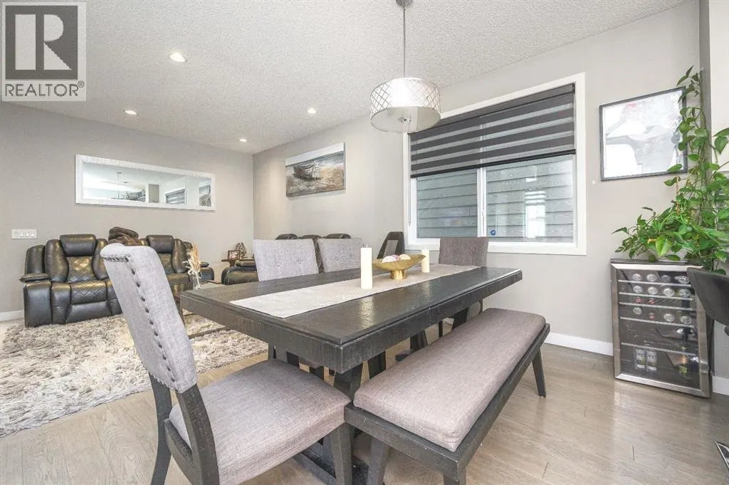 5 Masters Street SE