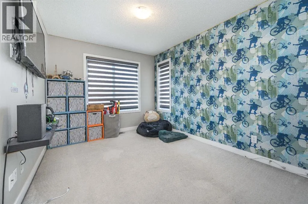 5 Masters Street SE
