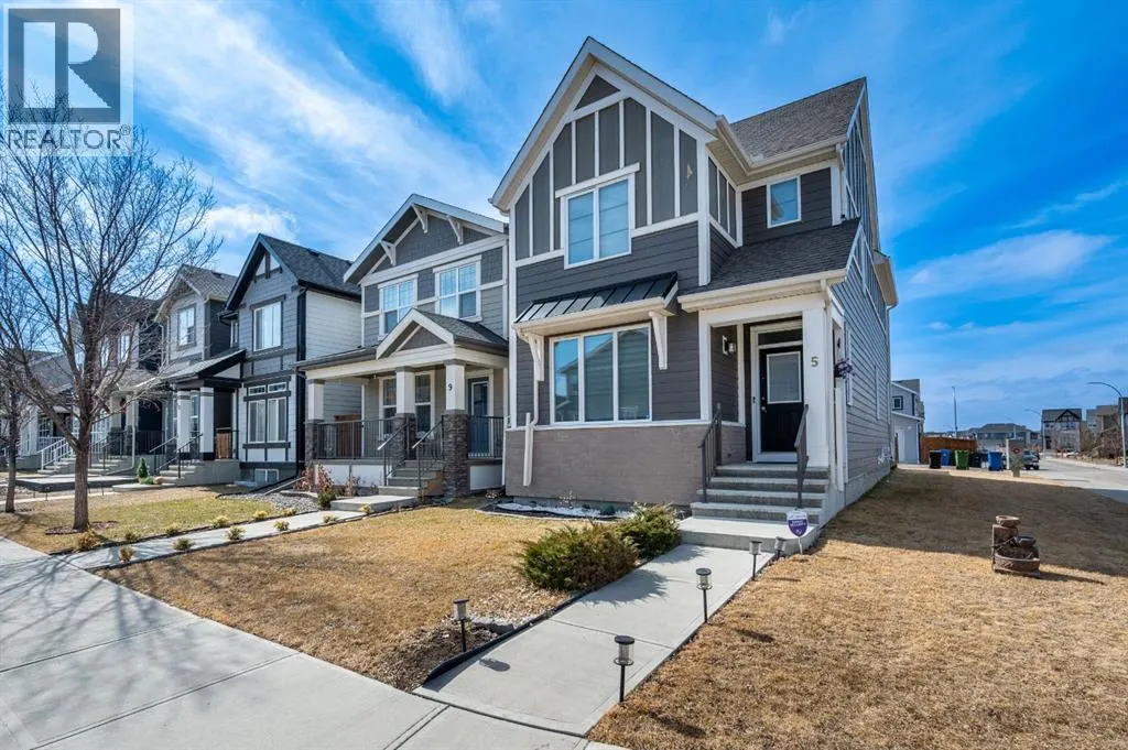 5 Masters Street SE