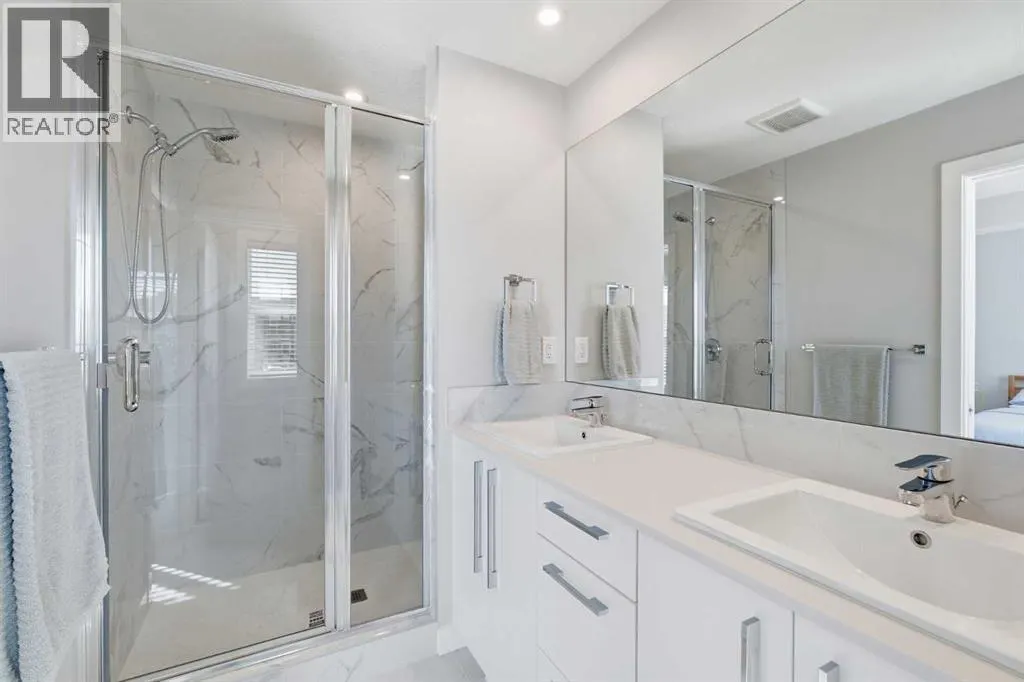 416 West Lakeview Drive