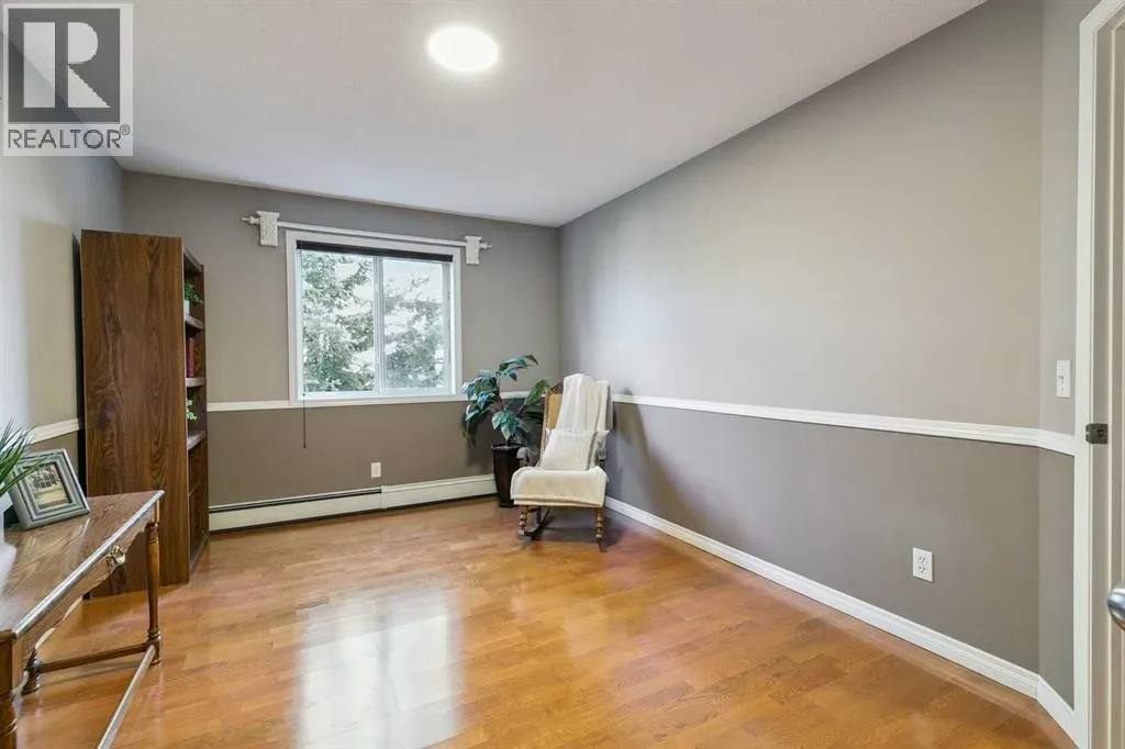 307, 290 Shawville Way SE