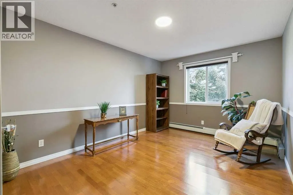 307, 290 Shawville Way SE