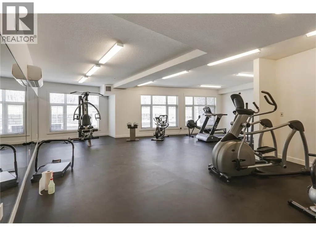 313, 25 Aspenmont Heights SW