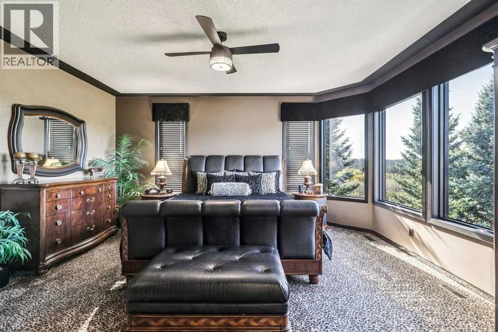 9 Evergreen Cove SW