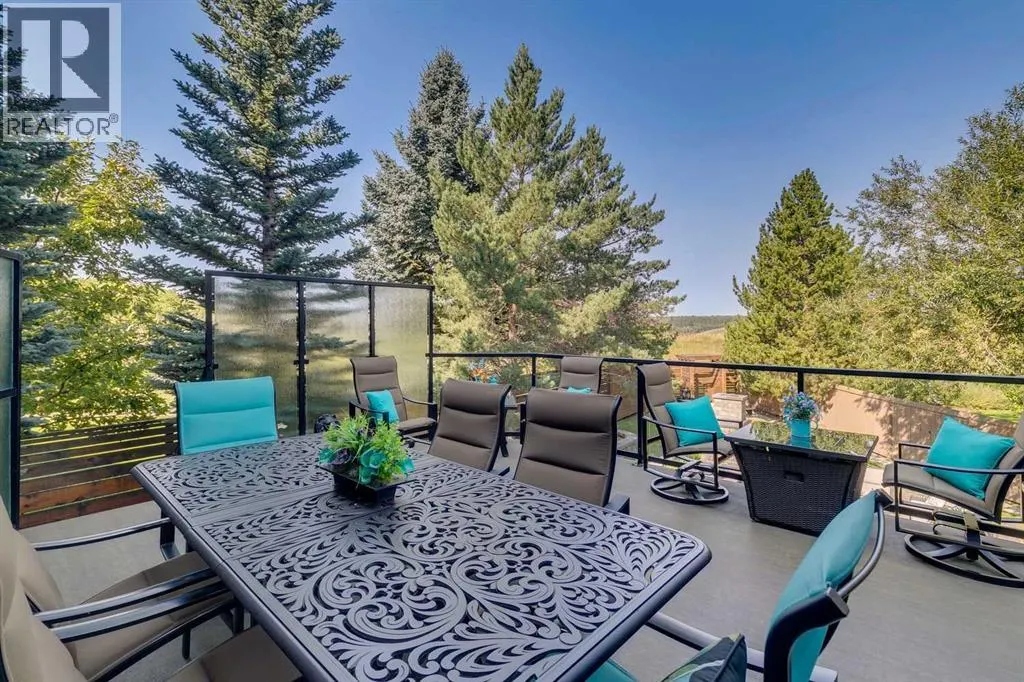9 Evergreen Cove SW