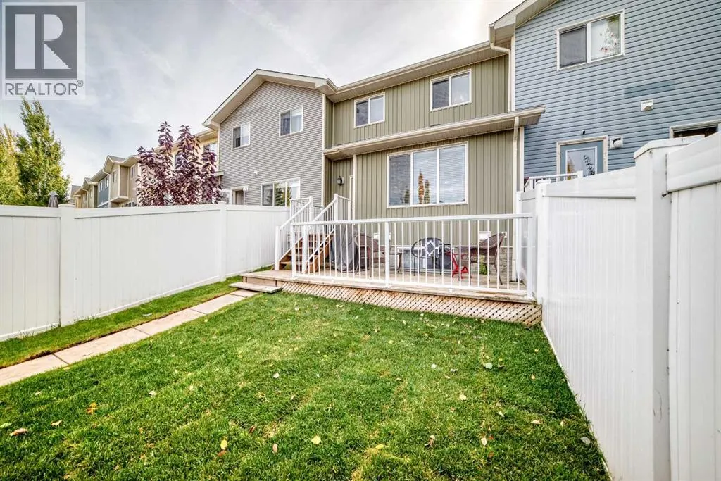17 Kings Heights Dr  SE