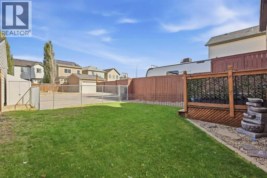 1025 New Brighton Grove SE