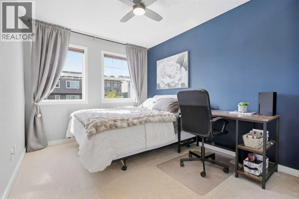 1025 New Brighton Grove SE