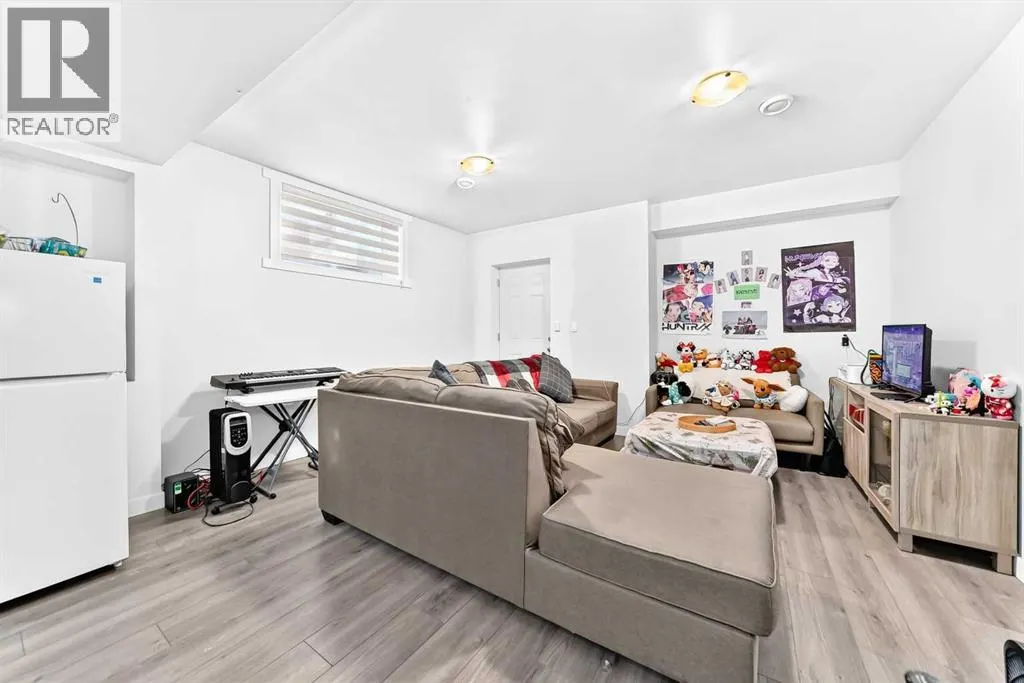 36 Cityscape View NE