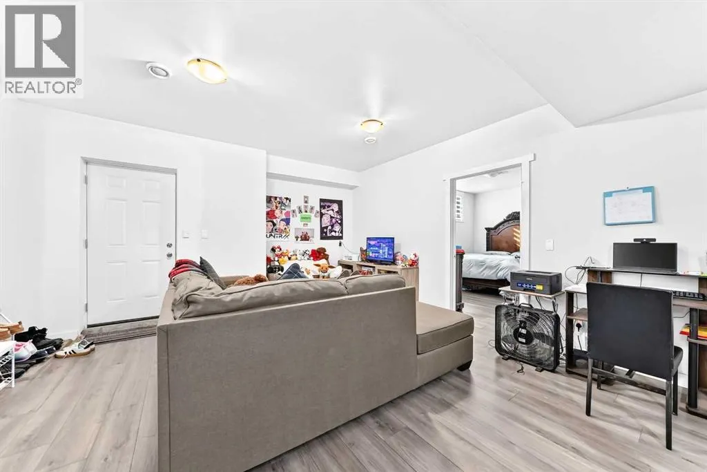 36 Cityscape View NE