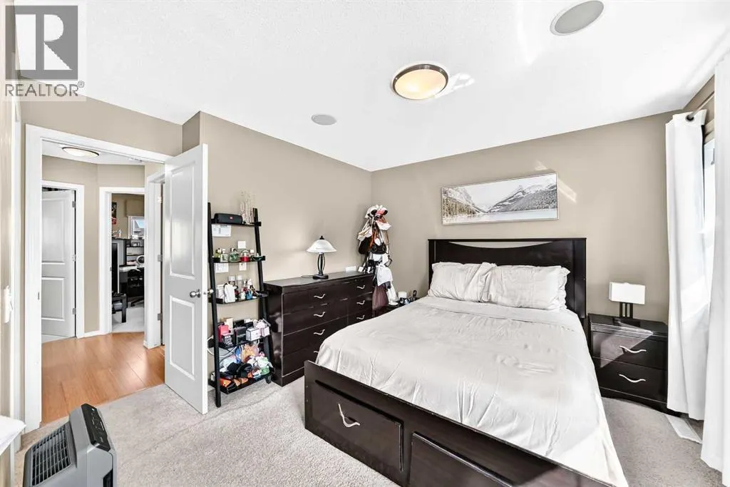 223 Skyview Ranch Way NE