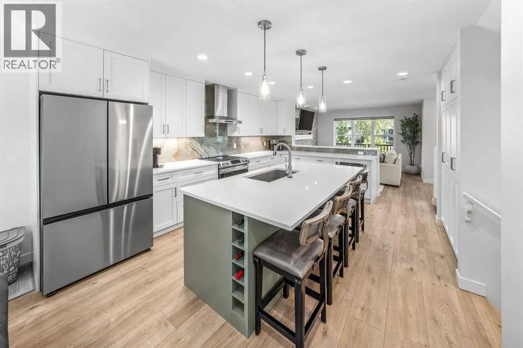 207 Copperpond Road SE