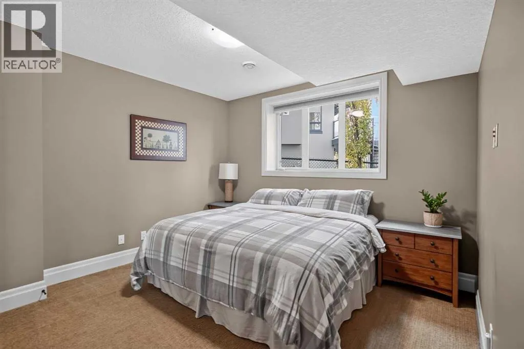 144 Fortress Bay SW