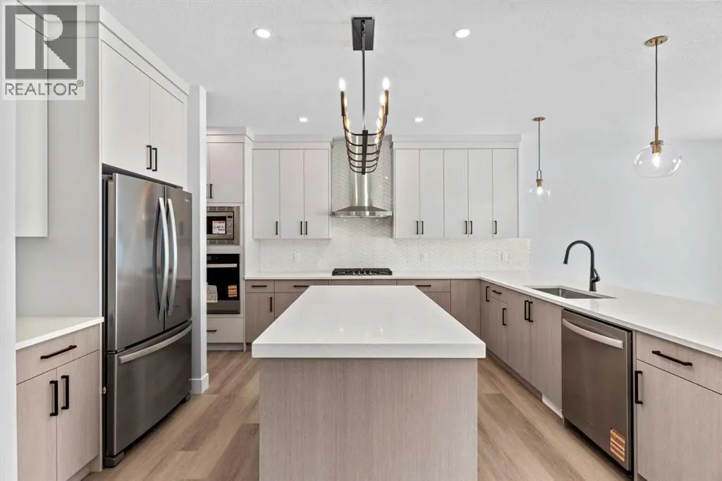 141 Vantage Drive
