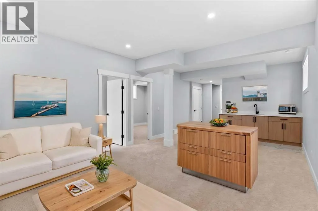 141 Vantage Drive