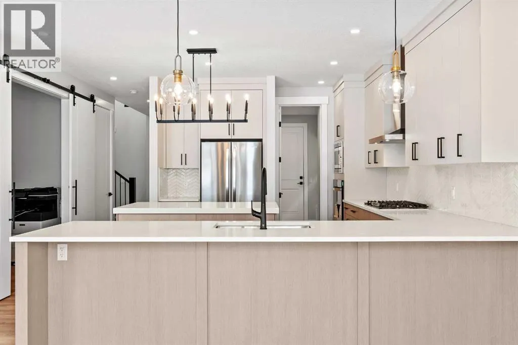 141 Vantage Drive