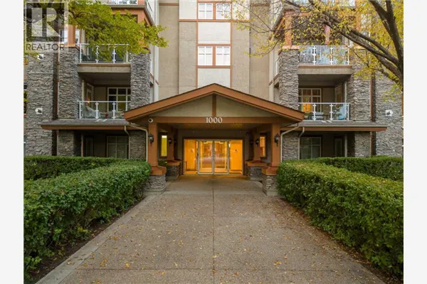 1104, 1104 Lake Fraser Court SE